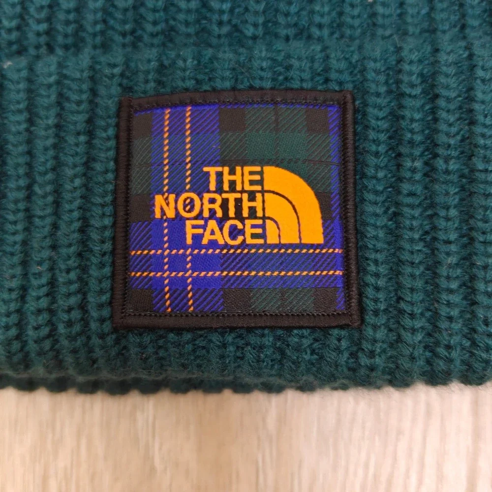 The North Face Unisex Salty Dog Beanie Teal Green Ribbed Knit Jersey Lined Hat